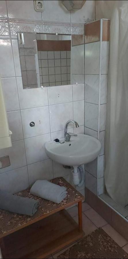 Hotel Badacsonyi Pihenes Privat Berlemeny Badacsonytomaj Exteriér fotografie
